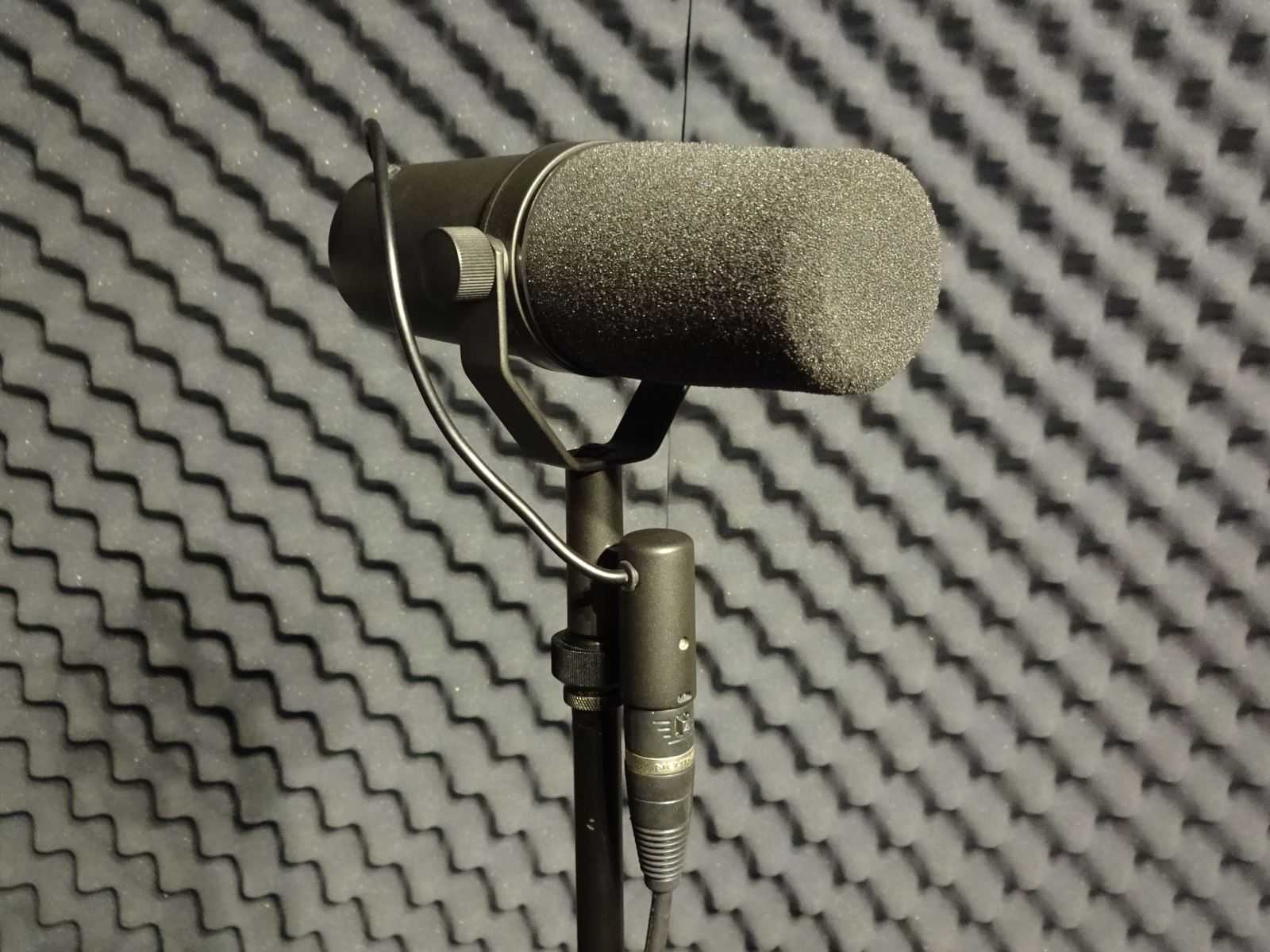 Путь микрофона shure sm7b: от радиовещания до «грэмми» майкла джексона и red hot chili peppers