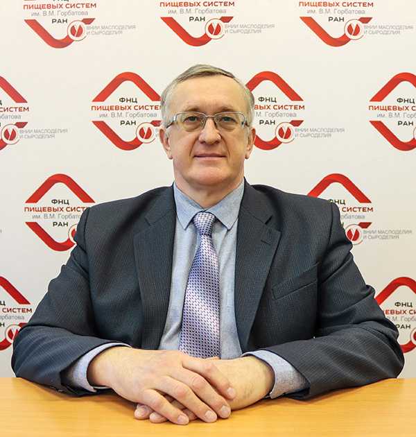Андрей  дунаев