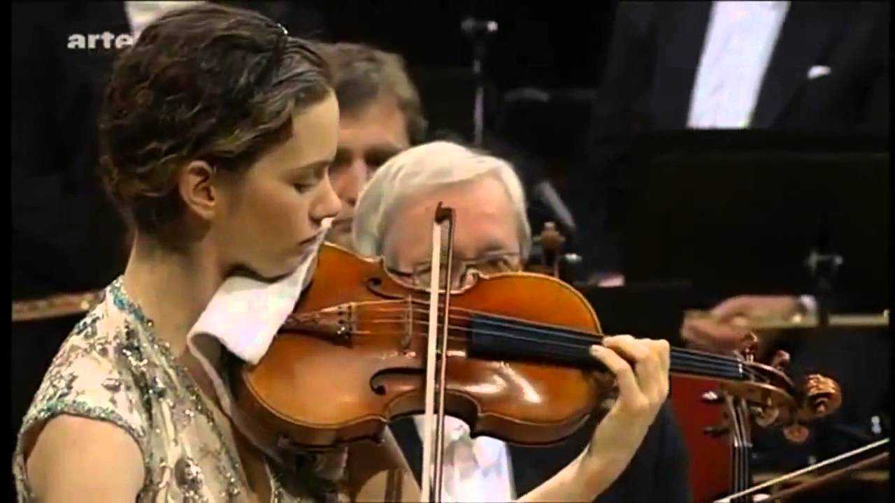Глазунов концерт для скрипки. Августа Литерова скрипачка. Bach концерт для Виолина.